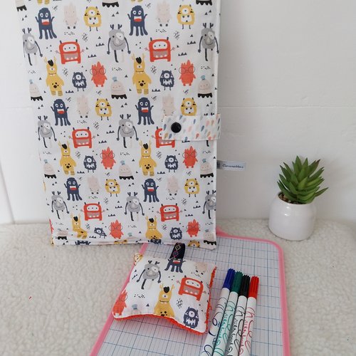 Pochette à ardoise et éponge
