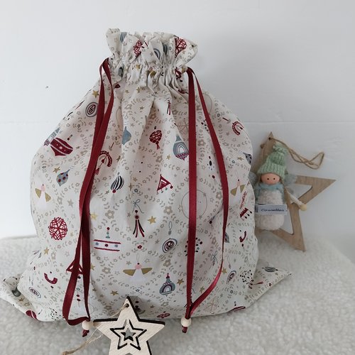 Sac cadeau de noël taille 3,  pochon emballage