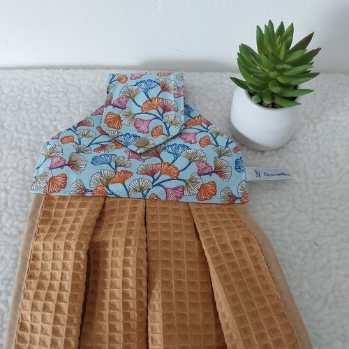 Essuie mains, accroche torchon