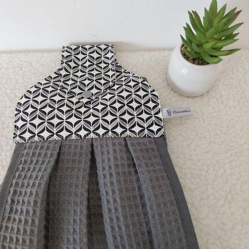 Essuie mains, accroche torchon