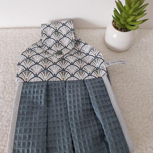 Essuie mains, accroche torchon