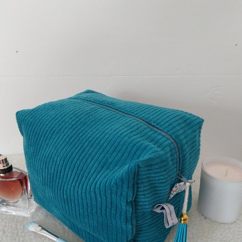 Grande trousse de toilette