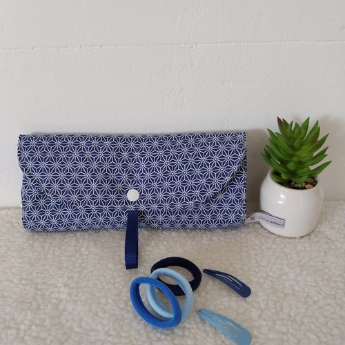 Pochette à barrettes