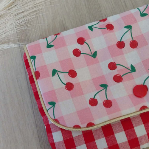 Pochette à rabat - cerisette