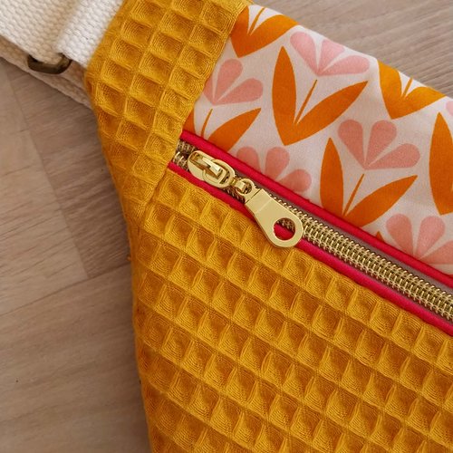 Sac banane adulte - tulipe scandinave