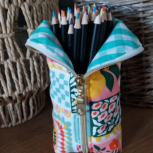 Trousse debout - patchwork d'été