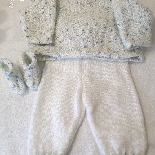 Ensemble bébé 0 - 3 mois au tricot