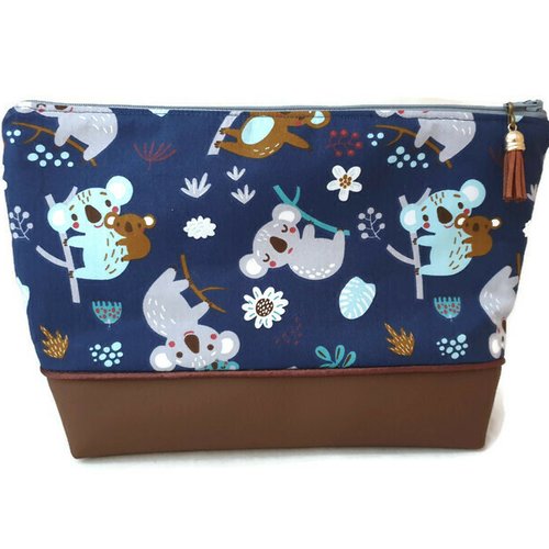 Grande Trousse De Toilette Ou Pochette Enfant Bebe Tissus Et Simili Cuir Koala Idee Cadeau Un Grand Marche