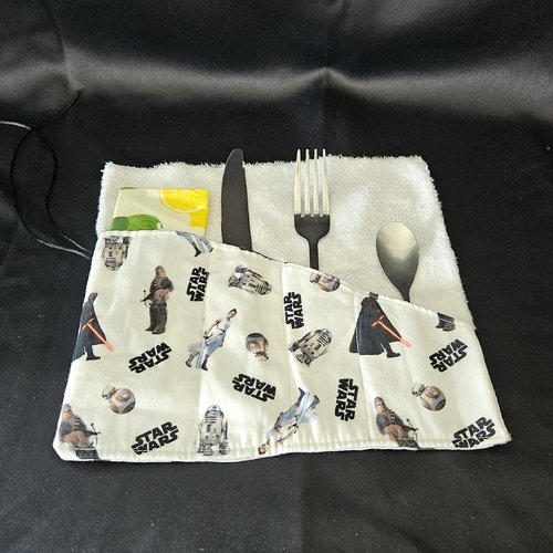 Lunch box - range couverts en tissu