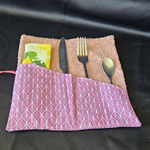 Lunch box - range couverts en tissu