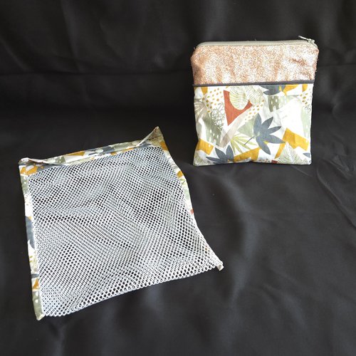 Filet de lavage avec pochette de rangement