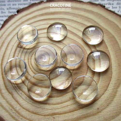 Des cabochons ronds