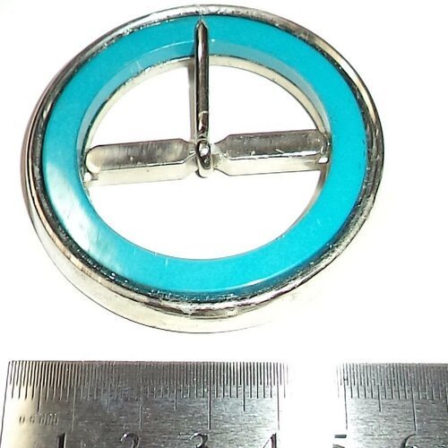 Boucle de ceinture ronde en plastique avec un anneau bleu foncé 