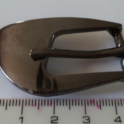 Boucle de ceinture fantaisie en métal largeur du passant  1.5 cm neuve 