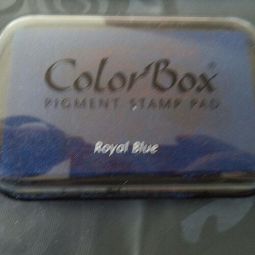 Boitier encre bleue de marque color box quasi neuf 