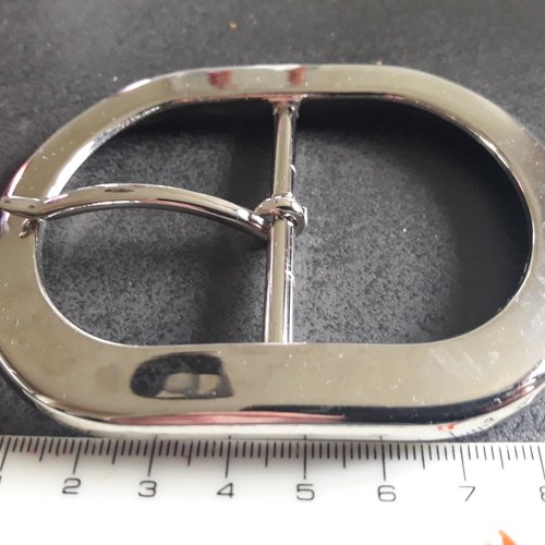 Boucle de ceinture en métal argenté