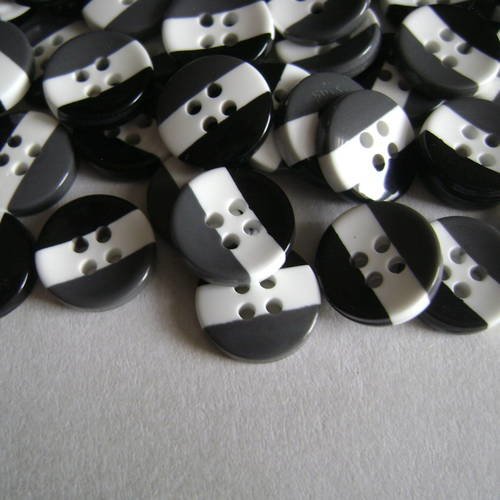 Bontons acrylique tricolores noir,blanc,gris 