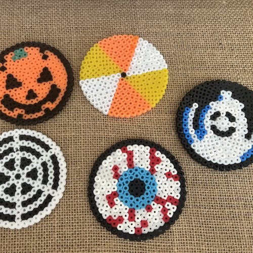 Dessous de verre en perles hama thème " halloween "