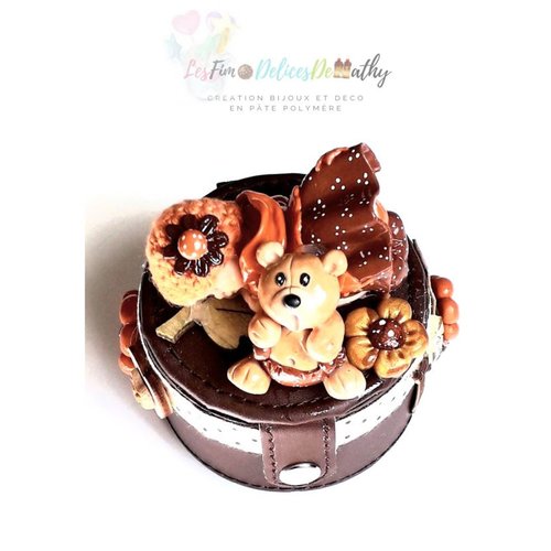 Boite A Musique Bebe Petite Fille En Fimo Cadeau De Naissance Decoration Bebe Bapteme Creations Fimo Un Grand Marche