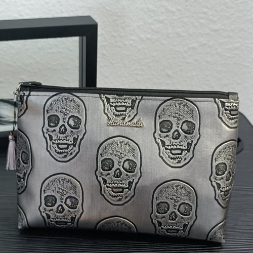 Trousse en simili cuir