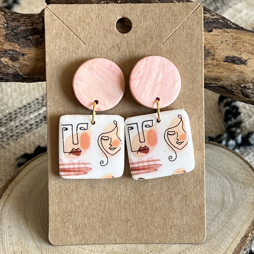 Boucle d'oreille "murmures rosés"