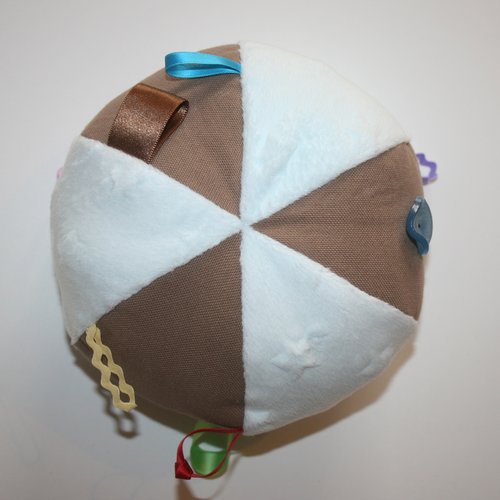 jeux éveil naissance