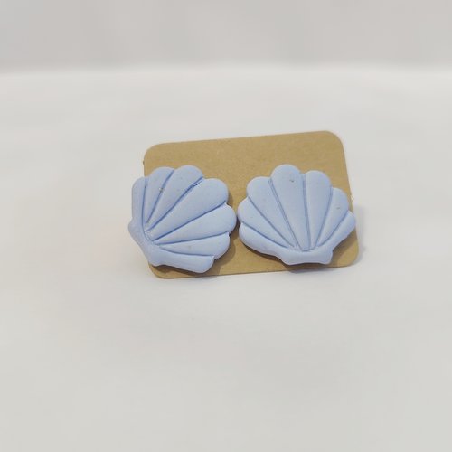 Puces d'oreilles