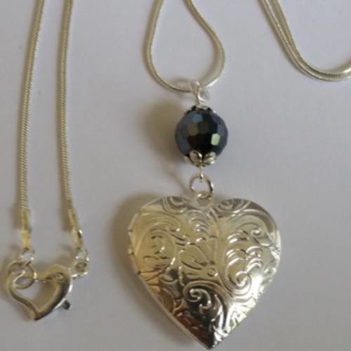 Collier pendentif "porte photo" coeur avec chaîne en plaqué argent 925 et perle cristal swarovski noir jet, 