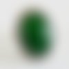 Bague ovale vintage cabochon en jade vert sur monture en laiton couleur argent vieilli 