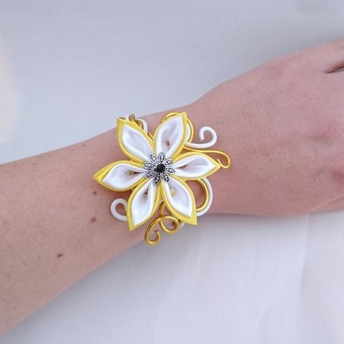 Bracelet aluminium fleur kanzashi jaune et blanc