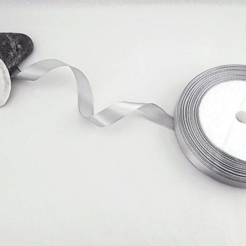 Ruban satin gris 12 mm