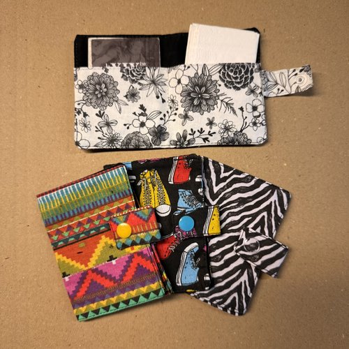 Porte carte ou kleenex
