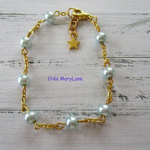 Bracelet en perles de verre nacré de couleur bleu pâle - 2137246