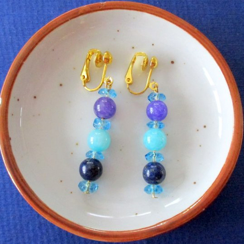 Clips boucles d'oreilles trio de perles semi-précieuses, agate, lapi-lazuli, améthyste