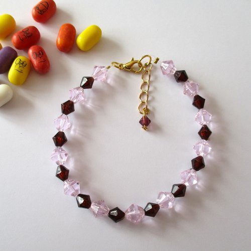 Bracelet rose et marron en mélange en perles plastique