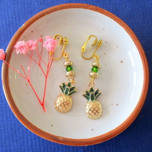 Clips boucles d'oreilles ananas pour l'été