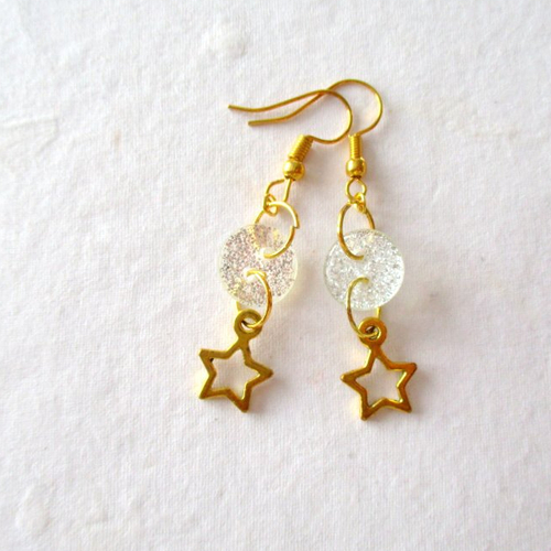 Boucles d'oreilles bouton argenté et étoile dorée