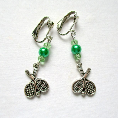 Clips boucles d'oreilles raquettes de tennis et perle verte