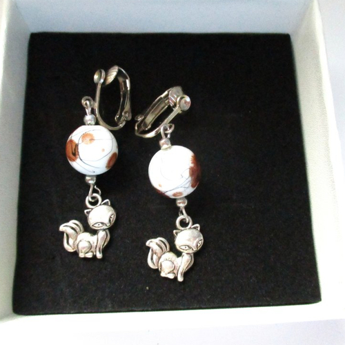 Clips boucles d'oreilles renard à perle blanche et marron
