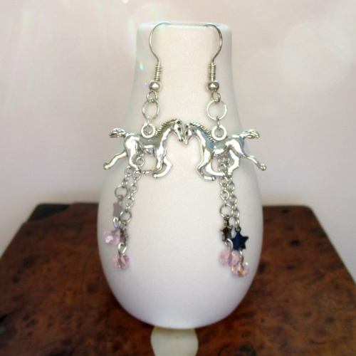 Boucles d'oreilles le cheval, étoile et perle