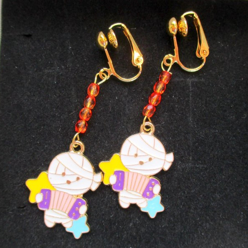 Clips boucles d'oreilles pour halloween bonhomme aux pansement