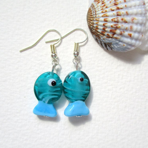 Boucles d'oreille pour oreilles percées petit poisson tête en l'air - personnalisable clips