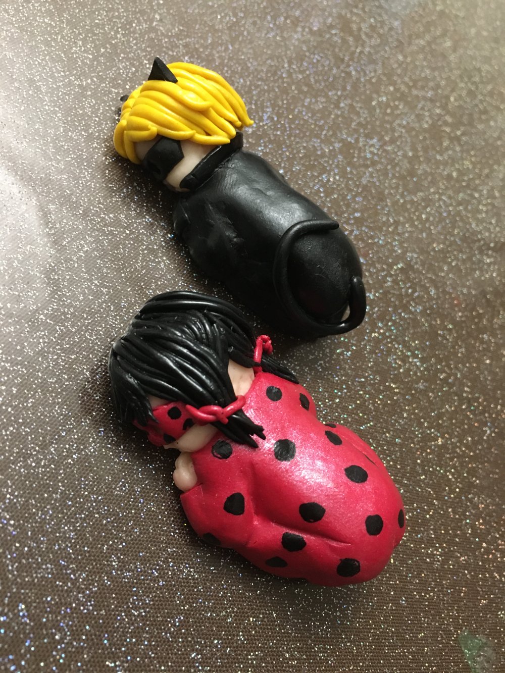 Bebe Fimo Ladybug Et Chat Noir Un Grand Marche