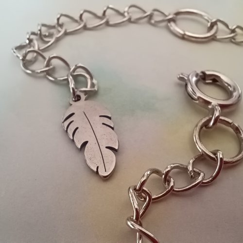 Parure collier, boucles d'oreilles et bracelet