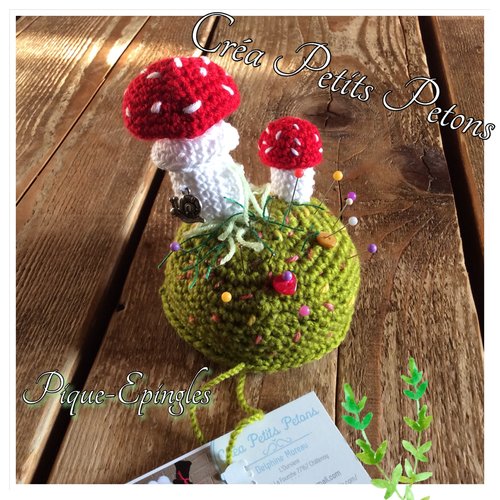 Pique-epingles en crochet modèle automne