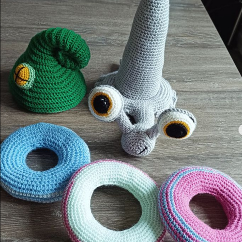 Escargot empilable au crochet – jouet d’éveil montessori