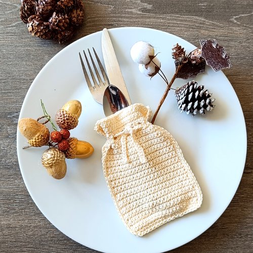 Pochette multifonction neutre