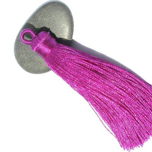 Grand pompon violet en nylon de 7,4 cm