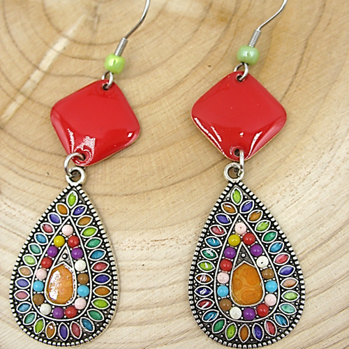 Boucles d'oreilles bohème multicolore et rouge