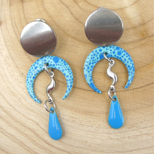 Boucles d'oreilles  sequins émaillés bleues